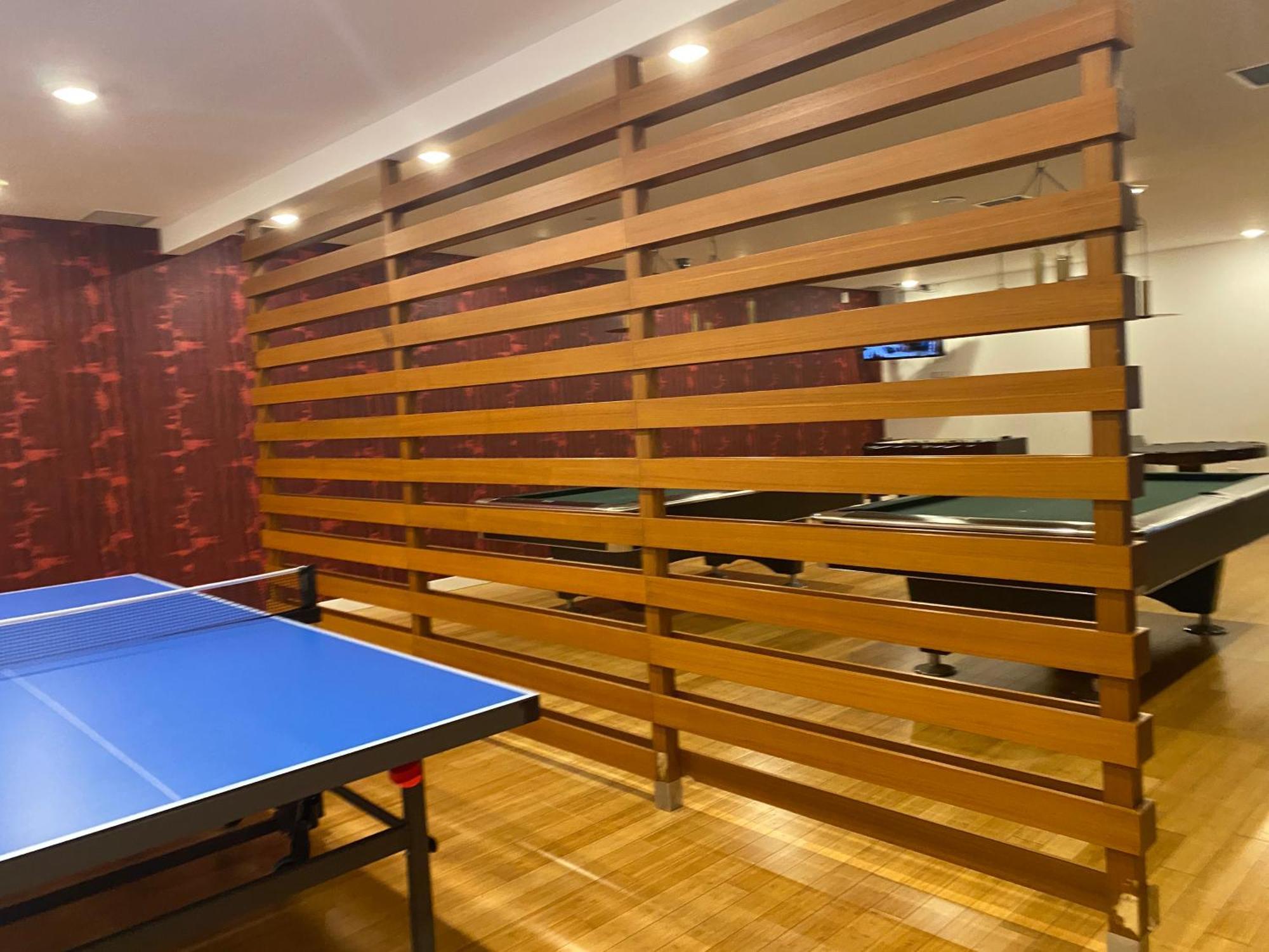 Family Oriented Downtown Toronto 2Bdrm Condo With Parking & Office Space ภายนอก รูปภาพ